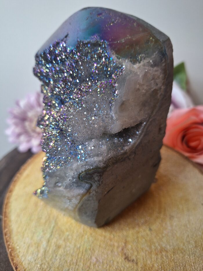 Titanium Aura - Ruw Drusy - 1685 Gram