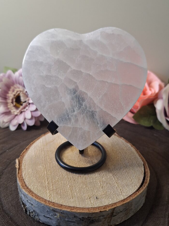 Seleniet_hartoplaadschijf_spiritsoflife Seleniet - Oplaadschijf Hart - Medium 12 cm