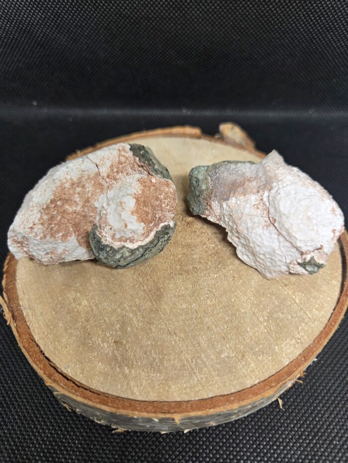Amethist_achterkant_spiritsoflife Amethist - Kleine Geode - 135 Gram