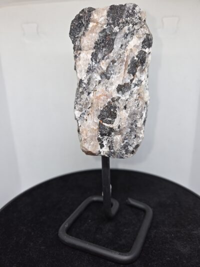 Toermalijnkwarts_opvoet_spiritsoflife Toermalijn kwarts - op Voet - 460 Gram