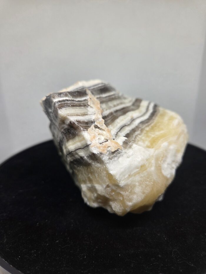 20251028_183027 Zebra Calciet - ruw - 855 Gram