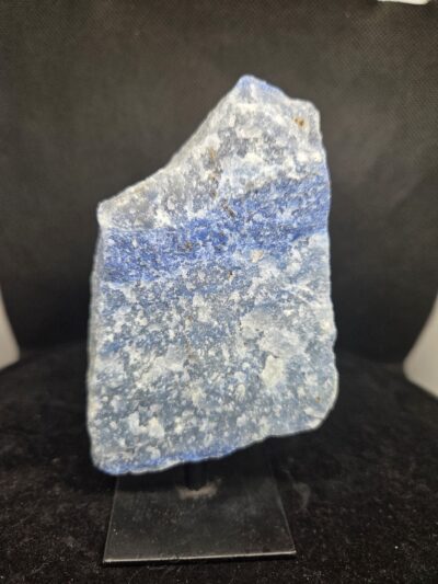 Sodaliet_opvoetje_spiritsoflife Sodaliet - Op voetje - 230 Gram