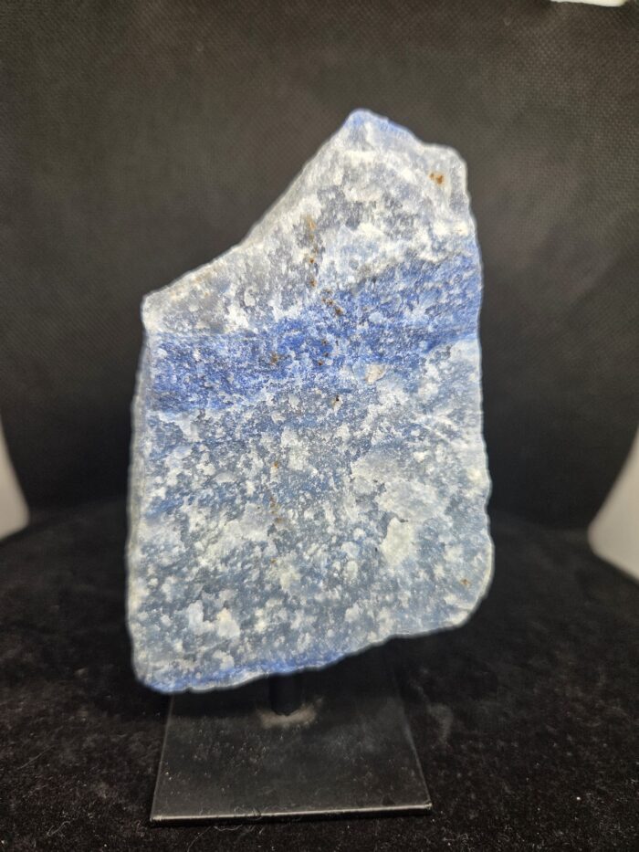 Sodaliet_opvoetje_spiritsoflife Sodaliet - Op voetje - 230 Gram