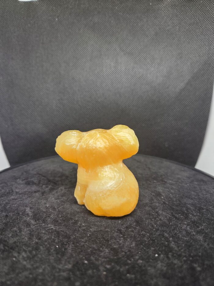 Gele Calciet_achterkantkoalabeer_spiritsoflife Gele Calciet - Koala beer - 110 Gram