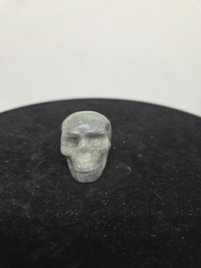 Labradoriet_middelskull_spiritsoflife Labradoriet - Middel skull - 35 Gram