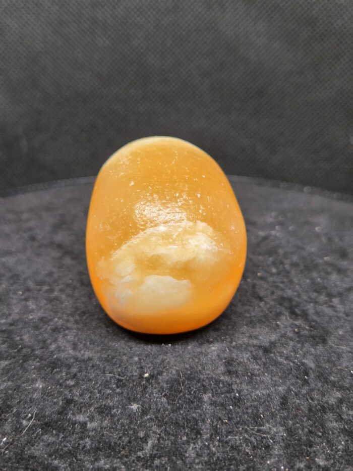 20251104_154620 Lemon Calciet - Skull - 130 Gram