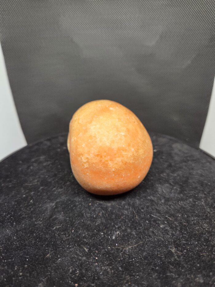 20251104_155049 Zonnesteen - Skull - 370 Gram