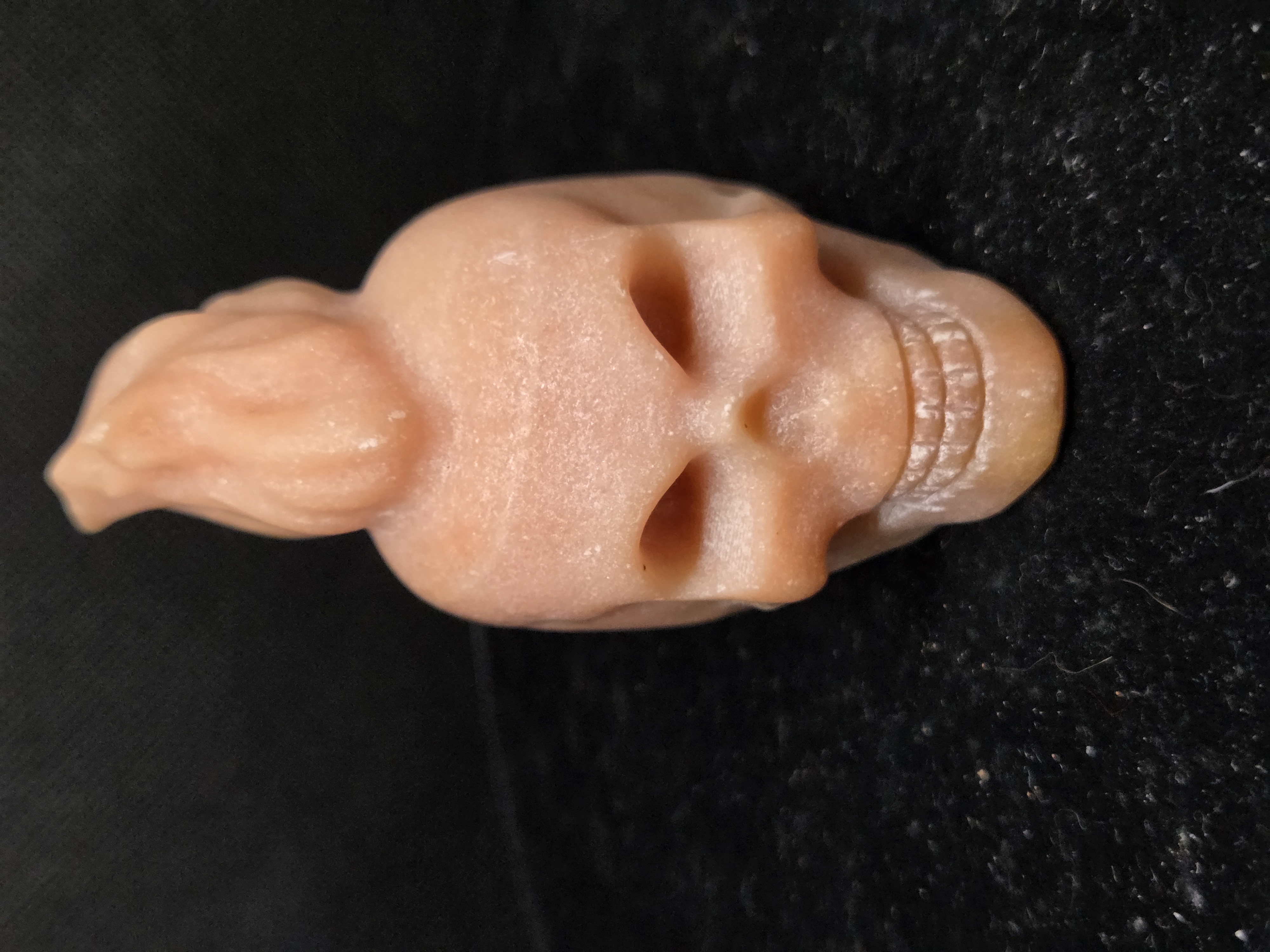 20251104_163152 Oranje Calciet - Skull - 215 Gram