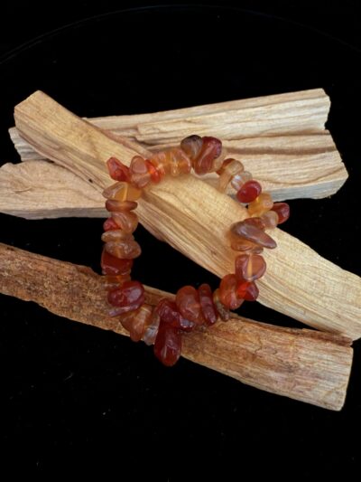 kinderarmbandje-carneoolchips-spiritsoflife Kinderarmbandje - Carneool - Chips 4 mm